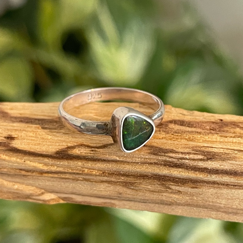 Opal Ring Dark green fire Opal